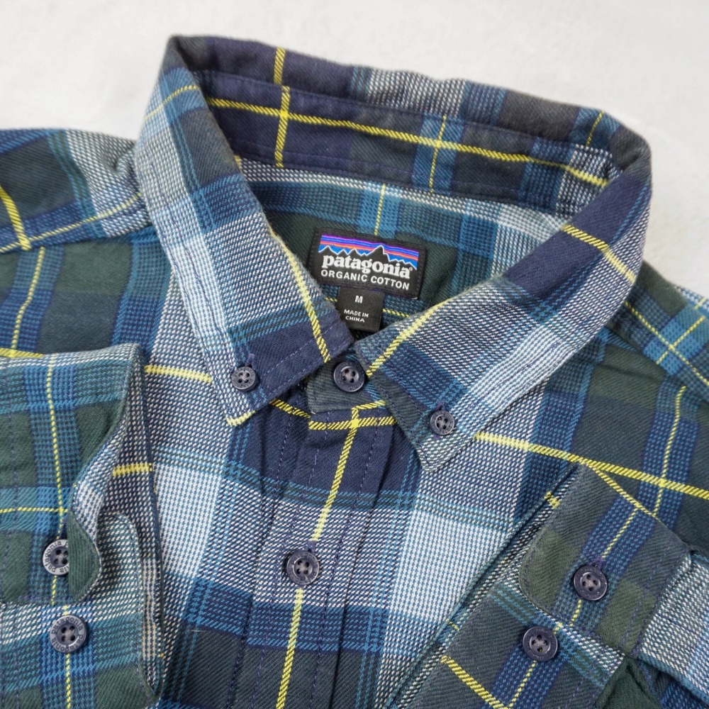 Patagonia Organic Cotton Button Down Plaid Shirt Outdoor Blue Green Mens M 53791